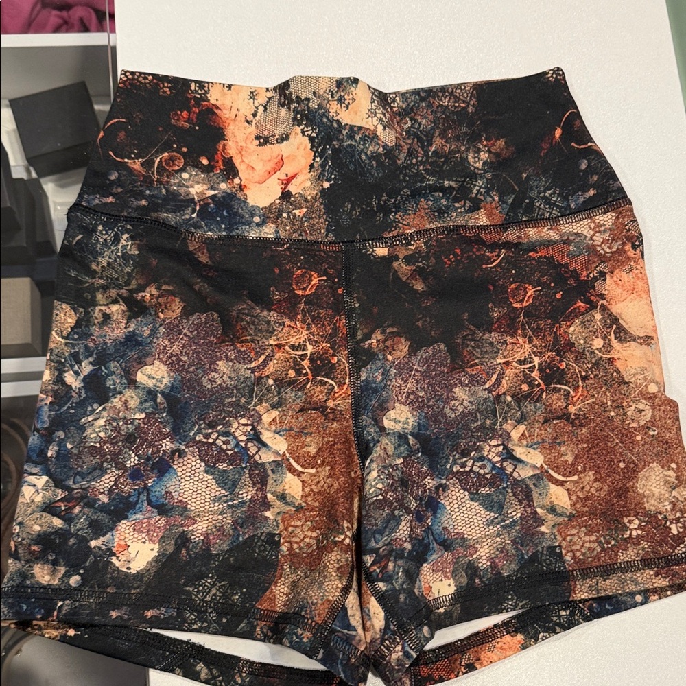 Fleo Stylish Women's Patterned Shorts